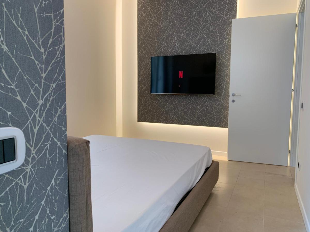 Dv Garda Suite Campione del Garda Dış mekan fotoğraf